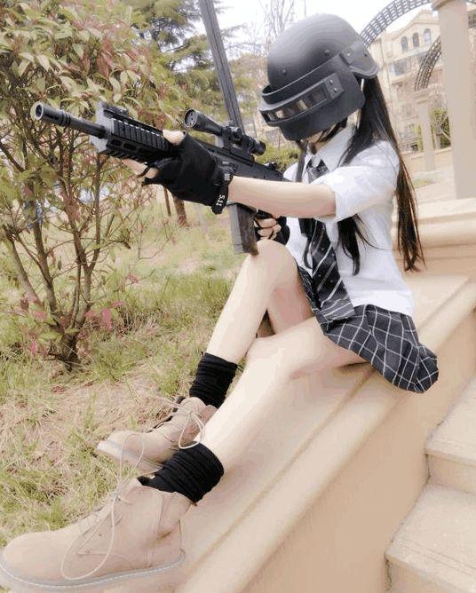 抖音蔡萝莉的爸爸是谁？